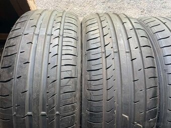Letní pneu Falken 215/50 R18 90% -krásné - 2