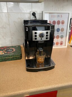 Kávovar Delonghi Magnifica S ECAM - 2