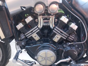 Yamaha V-Max - 2
