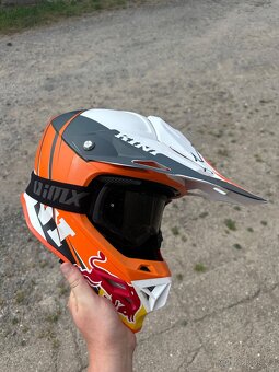 Helma kini redbull. XL - 2