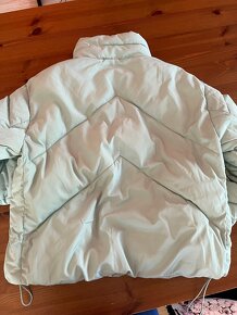 Zimní mintová dámská bunda Pull and Bear, vel. M - 2