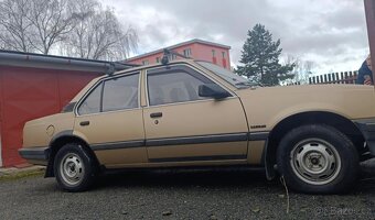 Opel ascona - 2