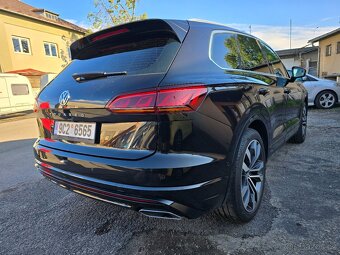VW Touareg 3,0 TDI R-line 290PS vč DPh - 2