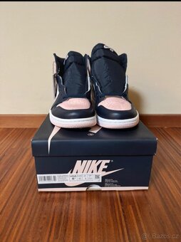 Nike Air Jordan 1 atmosphere - 2