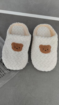 DÁMSKÉ/PÁNSKÉ TEPLÉ DOMÁCÍ PANTOFLE VEL. 44/45 - 2