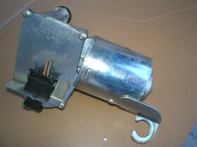 motorek stěračů Škoda Fabia I - 2
