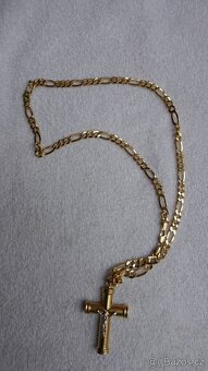 ZLATÝ ŘETĚZ FIGARO S KŘÍŽKEM 65.5CM//27G - 2