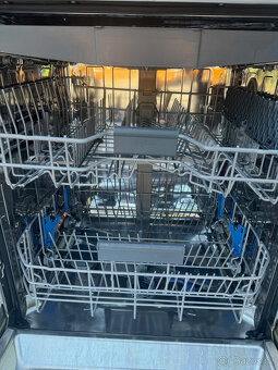 Nerezová myčka Beko 3 košová, A+++, 14 sad - 2