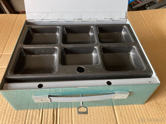 Pokladnička kasička s mincovníkem bytelná za 700 kč - 2