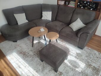 Rohová sedací souprava / gauč  + sedátko - 2