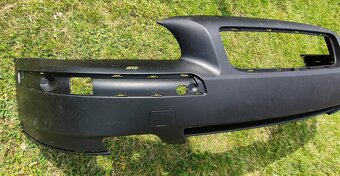 Přední nárazník Volvo - 2