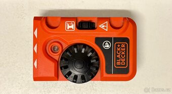 Detektor kovů a kabelů Black & Decker BDS200 - 2