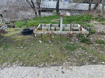 Prodám pluhy a kultivátor - 2