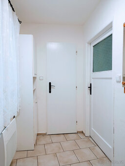 Pronájem bytu 1+kk, 35 m², Vimperk – centrum - 2