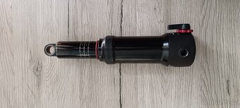 Rockshox Deluxe select+ 205×65 popisek - 2