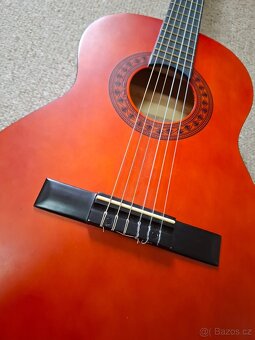 Kytara Stagg C432 + obal + ladička - 2