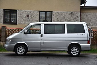 Volkswagen Multivan T4 2.5 TDi ATLANTIS,DKLIMA,POSTEL,TAŽNÉ - 2