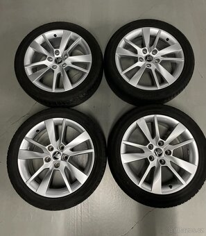 Letní kola R17 Škoda Octavia III - 2