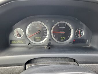 Volvo V70 2.4 TD - 2