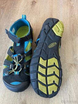 Sandály Keen vel 39 - 2