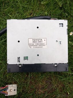 CD/DVD přehrávač pro Toyota Yaris mk1 1.4 D-4D 1999-2003 - 2