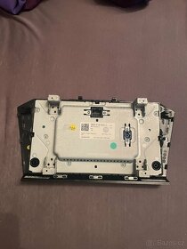 VW originální displej - 3G0919605D s rámečkem 3g1858071a - 2