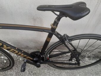 MAXBIKE CR 8000 Celokarbon - 2