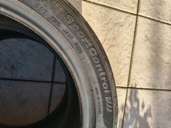 235/45 R18 letni - 2