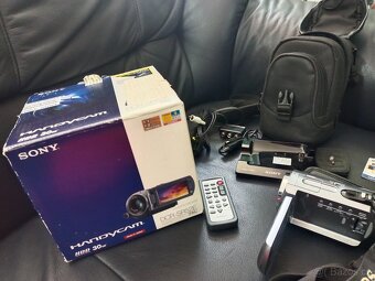 Videokamera Sony DCR-SR52E, HDD 30 GB, krabice, pouzdro - 2