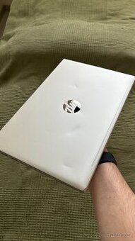 HP ProBook 440 G8 - i7,16GB RAM, 500GB SSD - 2