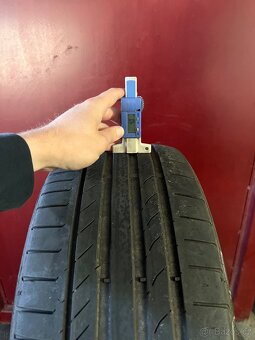Letní pneu 225/40 R18 - 2