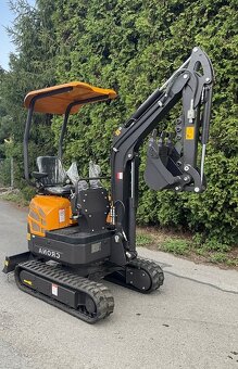 Minibagr Crona XN16 - 2