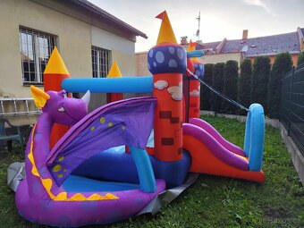 Skákací hrad na oslavu narozenin, svatbu, letní párty - 2
