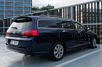 Honda Accord 2.0i Sport - 2