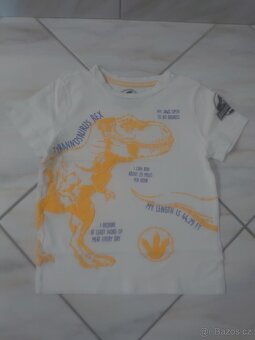 Dětský set triček Jurassic World. - 2