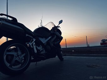 Honda VFR 800 2010 - 2