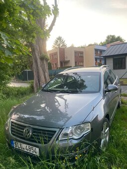 VW Passat B6 2.0 TDI • R 2008 • Highline • Spolehlivý stav - 2