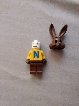 Sběratelská lego minifigurka NESQUIK BUNNY - 2