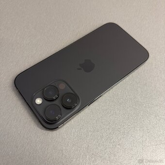 iPhone 14 Pro 256GB černý, pěkný stav, 12 měsíců záruka - 2