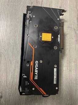 GIGABYTE Radeon RX Vega 56 gaming OC 8gb HBM2 - 2