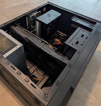 PC Xeon E3 1270v3 (~i7 4770) 1060 6GB 16GB SSD 256 - 2