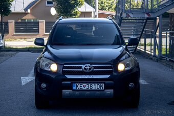 Toyota RAV4 2.2 D-4D 180 X - 2
