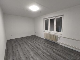 Pronájem bytu 3+1+balkon, 70 m2, obec Dražeň - 2