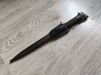 VYCHÁZKOVÝ BODÁK PLUS ZÁVĚSNÍK - 2