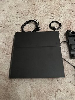 Sony PlayStation 4 - 2