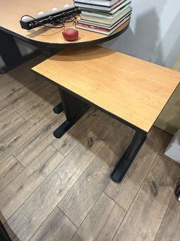 Kancelářský stůl +malý - 2