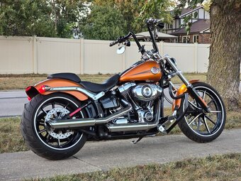 Harley-Davidson Breakout 103 - 2