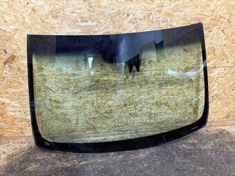 ČELNÍ OKNO HYUNDAI I40 2012 - 2