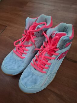 Dívčí sálová obuv, kotníková, vel. 38, zn. Lotto - 2