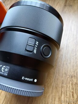 Objektiv Sony FE 85 mm f/1.8 - 2